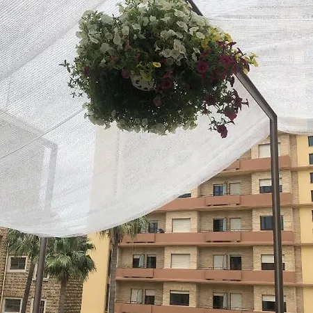 Maison Flores Deluxe