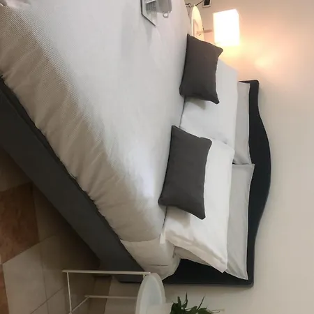 Maison Flores Deluxe Bari